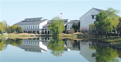 
东部战区总医院黄牛代挂号电话票贩子号贩子网上预约挂号,住院检查加快,秉才智之笔，书写报国篇章（侨·博物馆⑧）