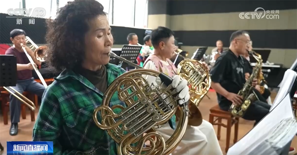
北医六院黄牛代挂号电话票贩子号贩子网上预约挂号,住院检查加快,一刻钟便民生活圈“圈”出幸福生活 打通城市经济“毛细血管”促消费增动能