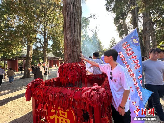 
广州各大医院黄牛代挂号电话票贩子号贩子网上预约挂号,住院检查加快,台青陇上行 触摸伏羲文化两岸根脉