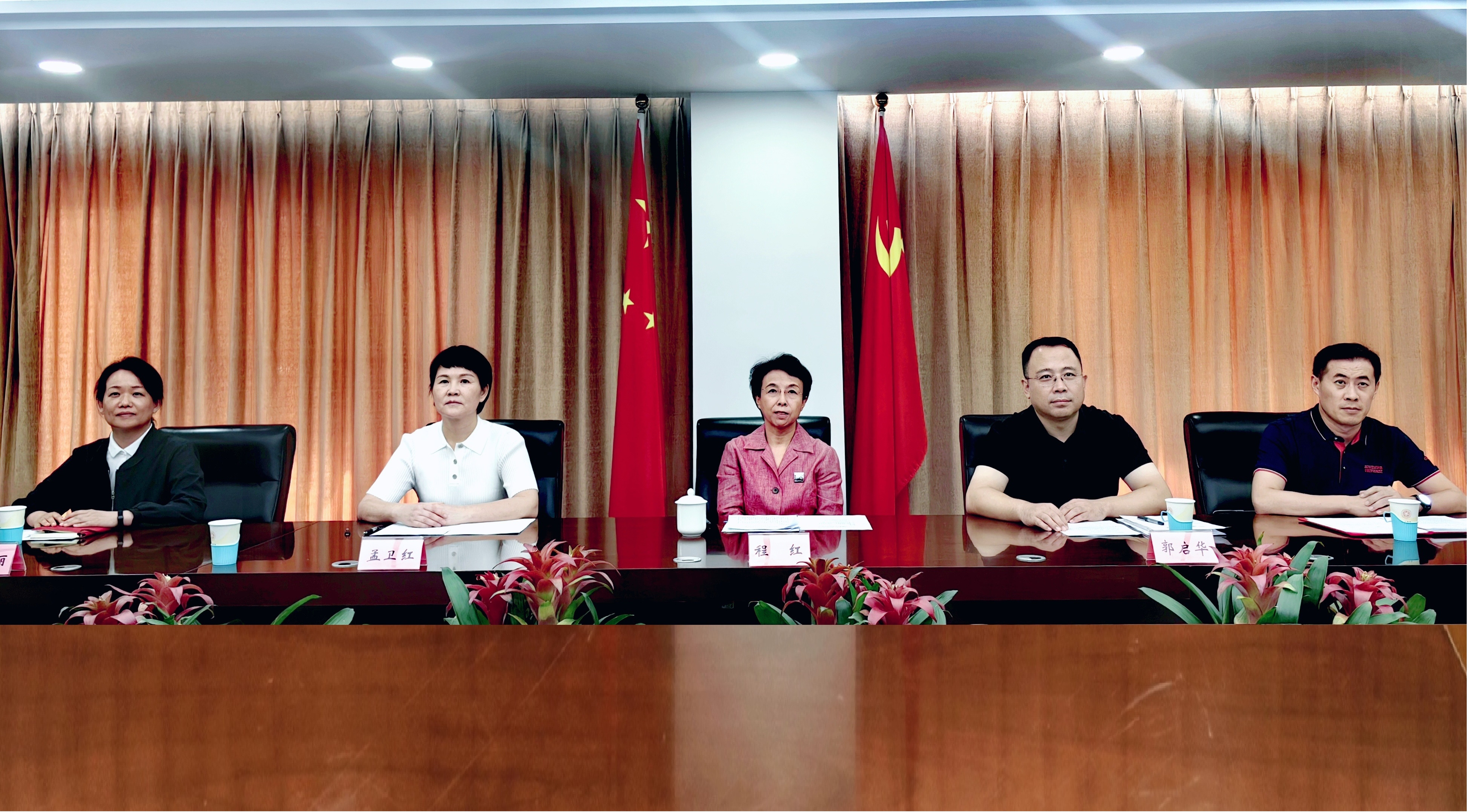 
北京儿童医院黄牛代挂号电话票贩子号贩子网上预约挂号,住院检查加快,铭记抗战历史 共筑和平未来——2025“亲情中华·共唱和平之歌”主题网上营开营