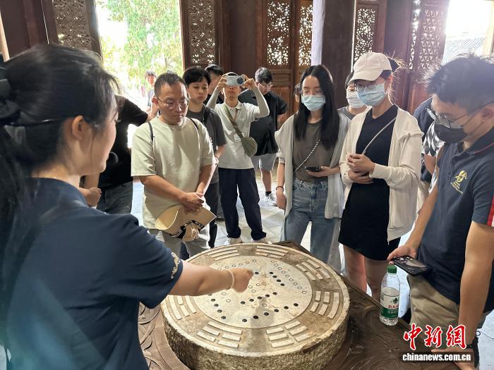 
广州各大医院黄牛代挂号电话票贩子号贩子网上预约挂号,住院检查加快,台青陇上行 触摸伏羲文化两岸根脉