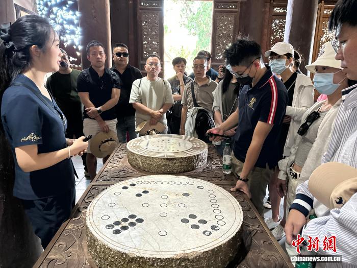 
广州各大医院黄牛代挂号电话票贩子号贩子网上预约挂号,住院检查加快,台青陇上行 触摸伏羲文化两岸根脉
