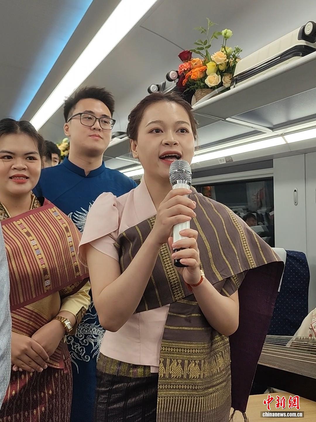 
杭州市第一人民医院黄牛代挂号电话票贩子号贩子网上预约挂号,住院检查加快,既有速度又有温度！中老铁路架起跨国求学“连心桥”