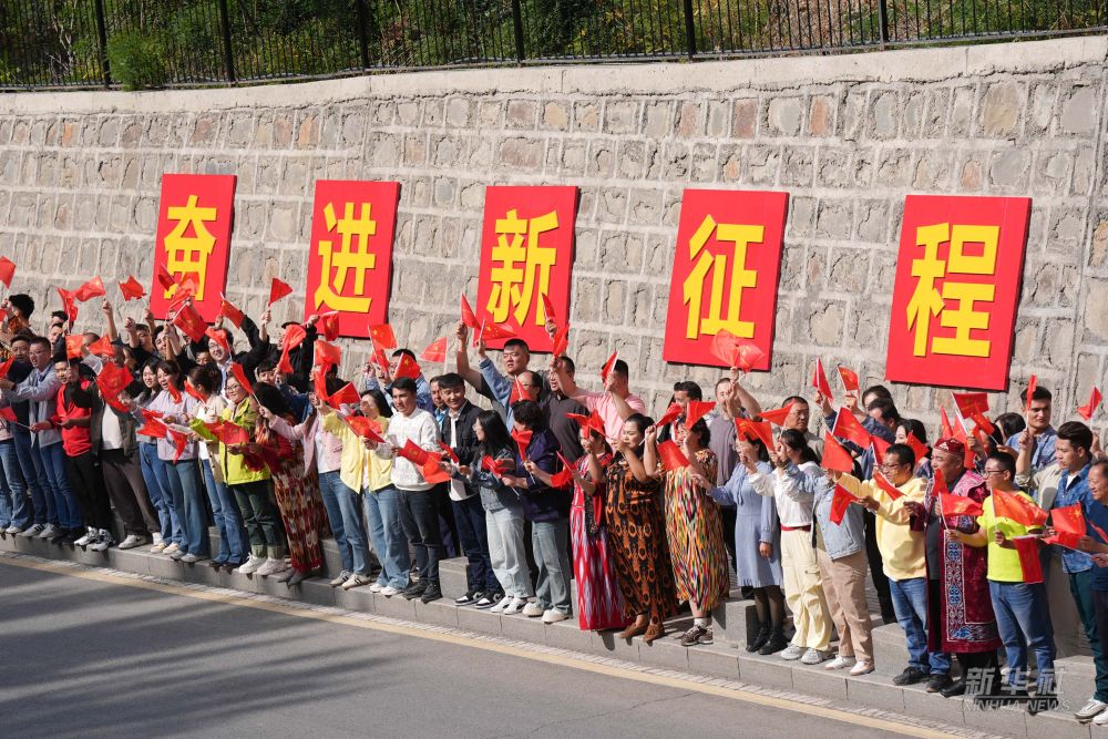
广州中山三医院黄牛代挂号电话票贩子号贩子网上预约挂号,住院检查加快,高清大图丨新疆各族群众热烈欢迎习近平总书记