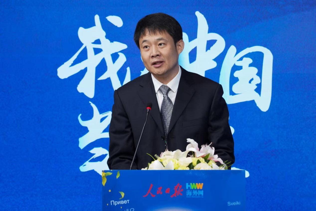 
包含北京大学第一医院黄牛代挂号电话票贩子号贩子网上预约挂号,住院检查加快,打咏春拳、品尝月饼……42国百位驻华使节齐聚海外网共度中秋