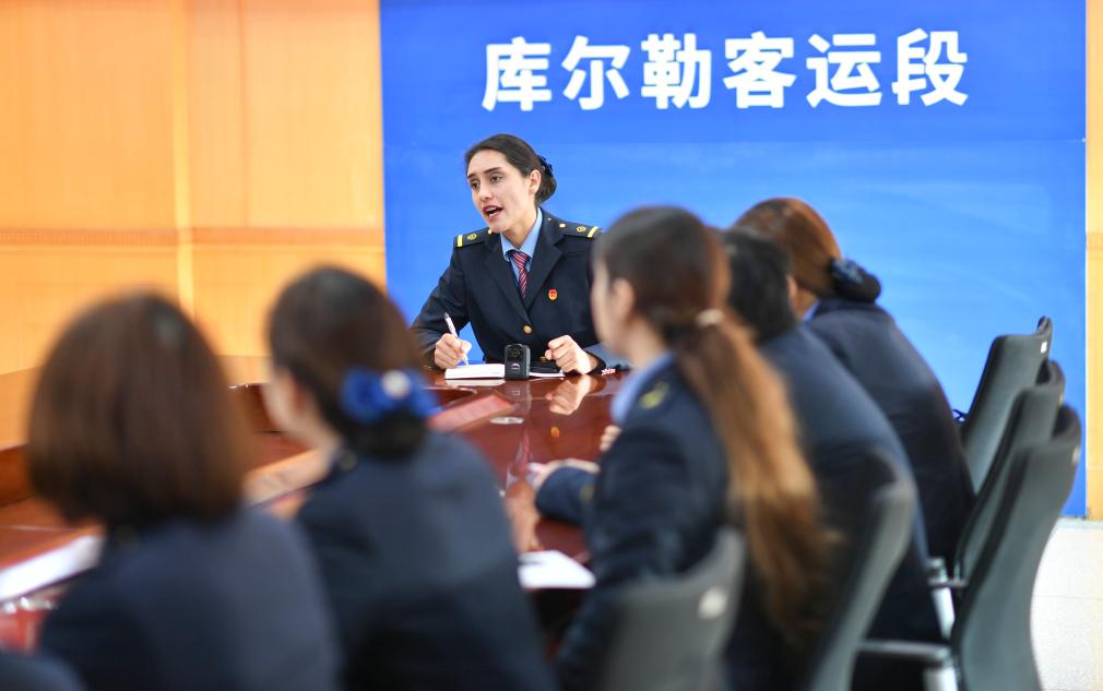 
上海华山医院黄牛代挂号电话票贩子号贩子网上预约挂号,住院检查加快,我在现场·光影流年｜天山之下 绿洲新韵