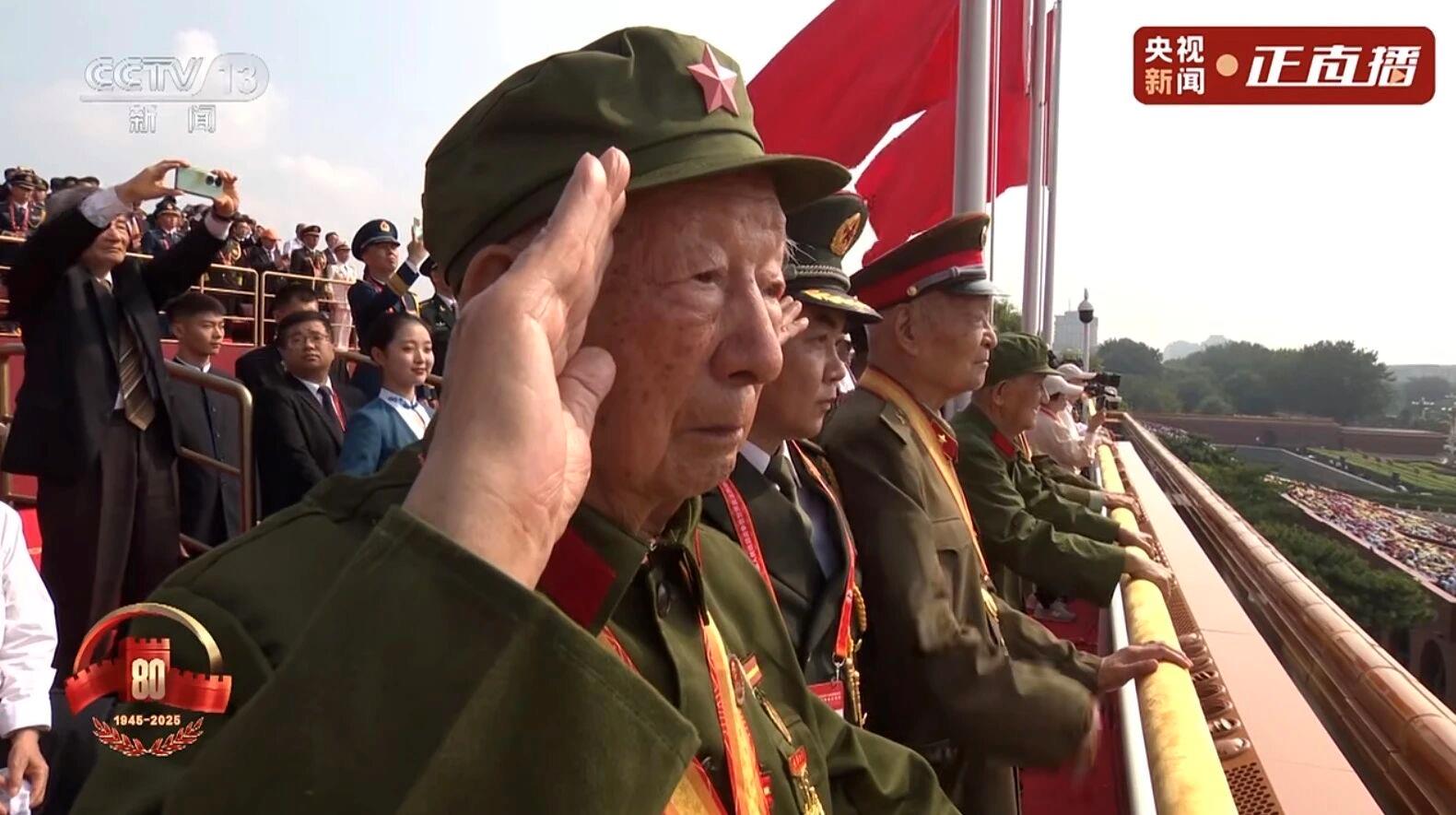 
北京同仁医院黄牛代挂号电话票贩子号贩子网上预约挂号,住院检查加快,老战士起身敬礼的场面，看哭了！