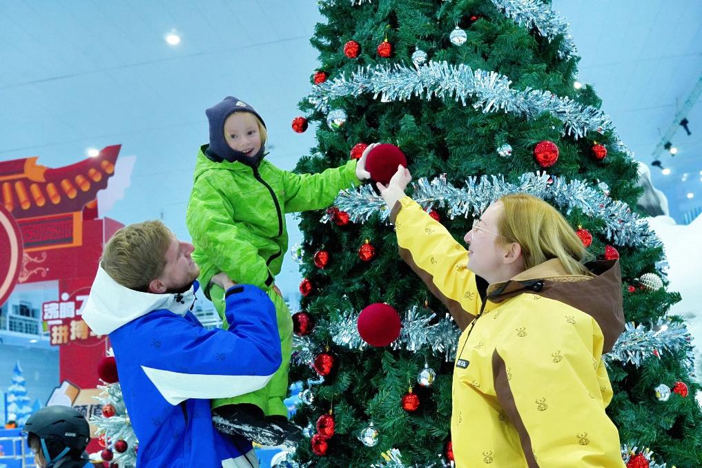 
浙江医院黄牛代挂号电话票贩子号贩子网上预约挂号,住院检查加快,追光｜新年伊始，南方人把雪滑出了火锅味