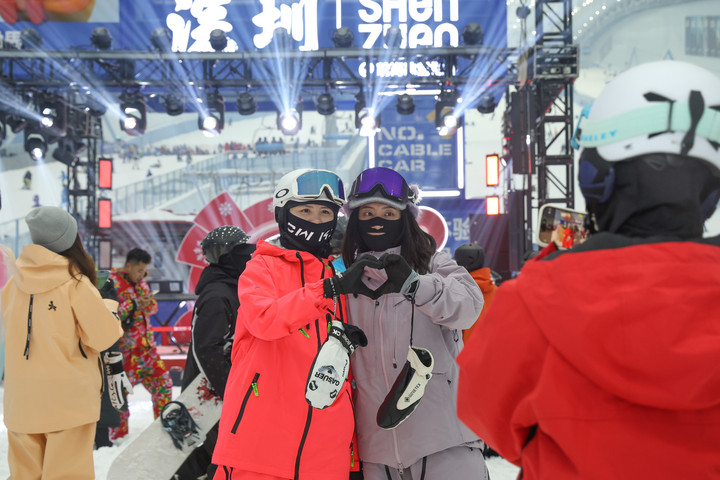 
浙江医院黄牛代挂号电话票贩子号贩子网上预约挂号,住院检查加快,追光｜新年伊始，南方人把雪滑出了火锅味