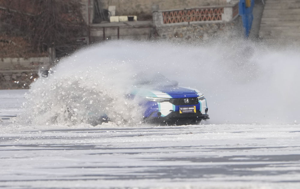 
东部战区总医院黄牛代挂号电话票贩子号贩子网上预约挂号,住院检查加快,镜观·回响｜让冰天雪地成为金山银山