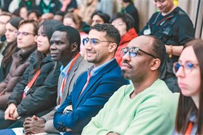 
广州中山眼科医院黄牛代挂号电话票贩子号贩子网上预约挂号,住院检查加快,与汉学结伴 和中国同行（环球热点）