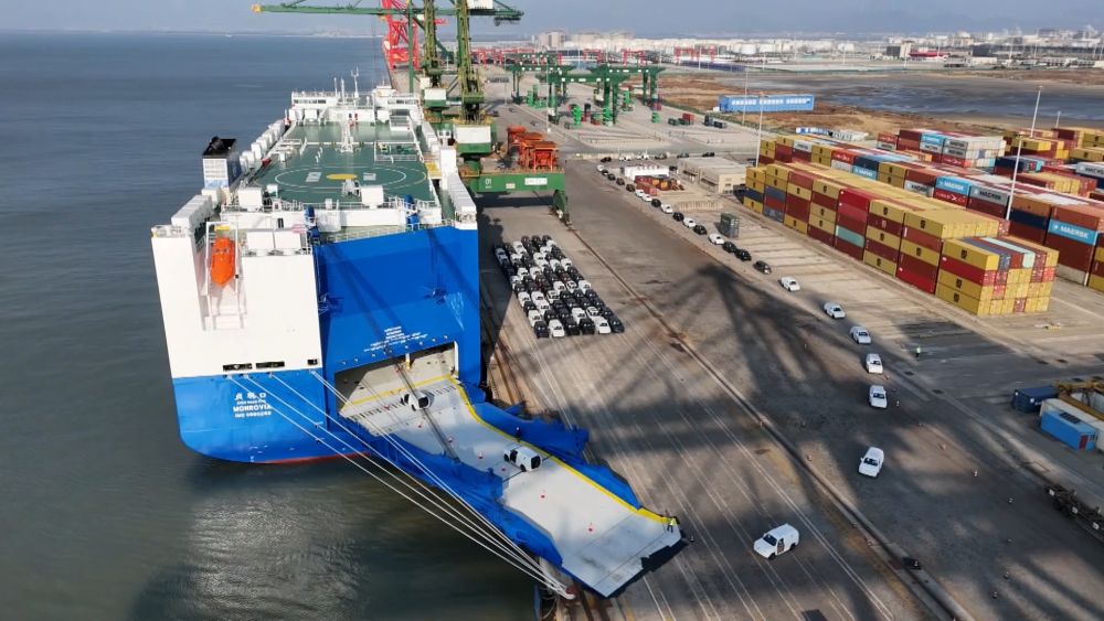 
上海各大医院黄牛代挂号电话票贩子号贩子网上预约挂号,住院检查加快,新华视点｜解读2025经济数据：稳中向好 向新向优