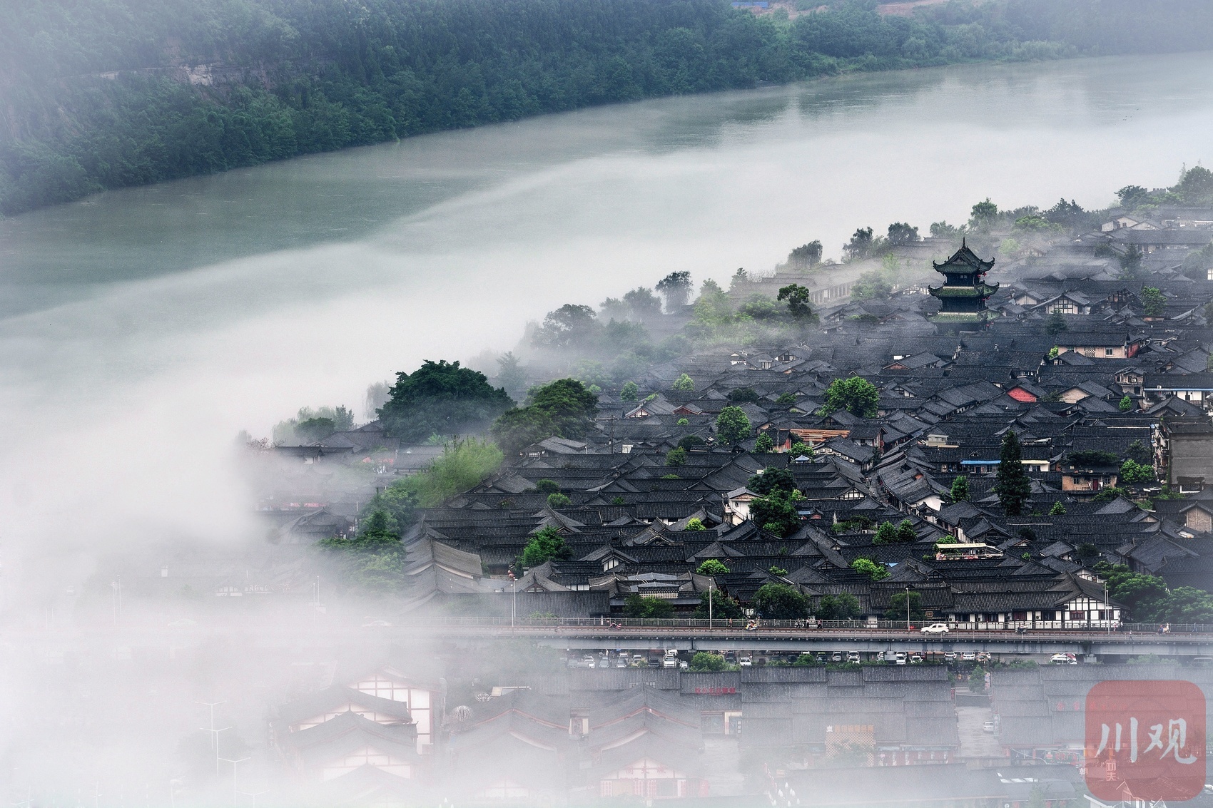 
长沙各大医院黄牛代挂号电话票贩子号贩子网上预约挂号,住院检查加快,4万余人长期居住于此，阆中何以打造“活着的古城”？