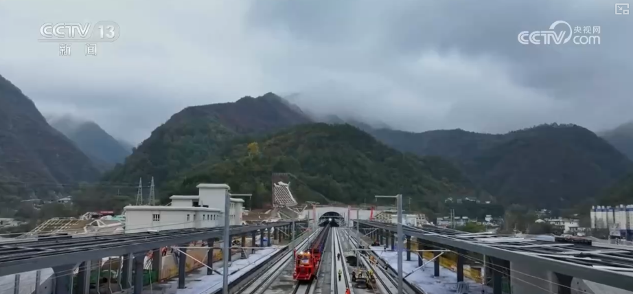 博爱医院黄牛代挂号电话票贩子号贩子网上预约挂号,住院检查加快,能源→交通→民生 建设者以马不停蹄的干劲刷新重大工程“进度条”