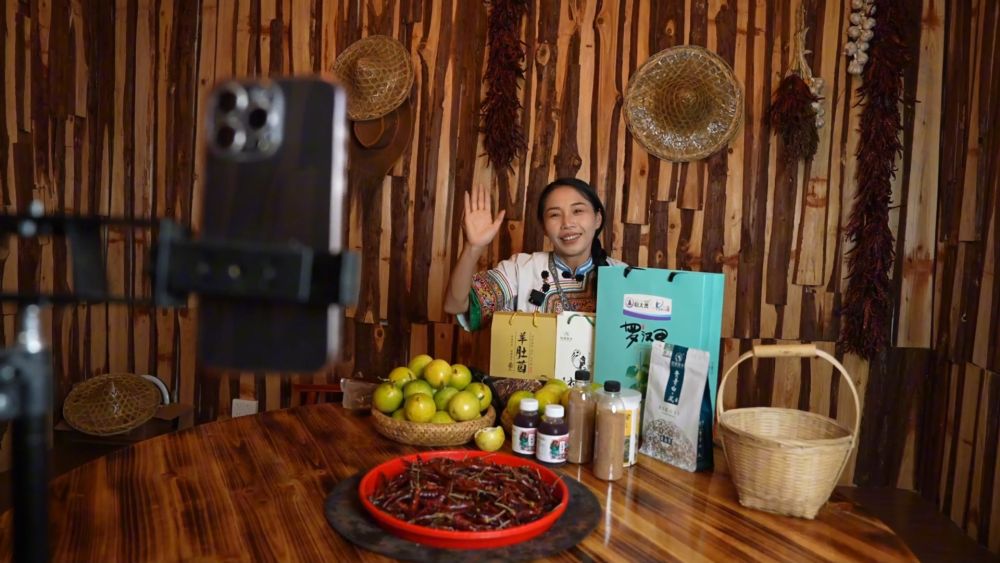 
北京八大处整形医院黄牛代挂号电话票贩子号贩子网上预约挂号,住院检查加快,新华视点｜特色产业“链”出富民新图景