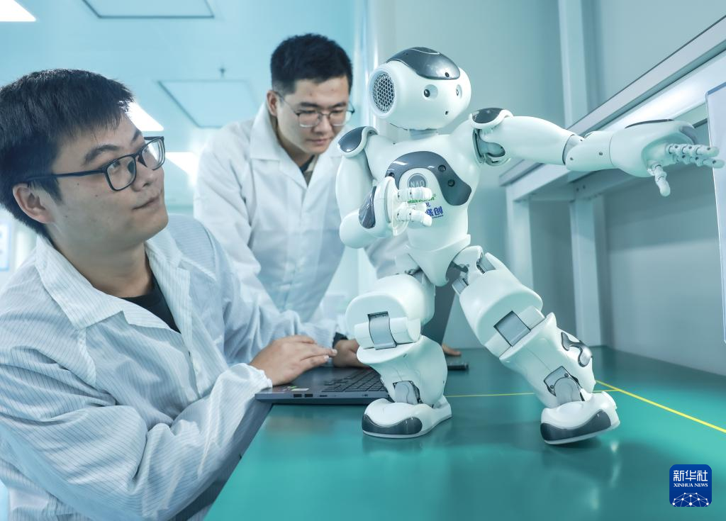 
首都医科大学附属儿童医院黄牛代挂号电话票贩子号贩子网上预约挂号,住院检查加快,赶制订单忙生产 力争新年“开门红”