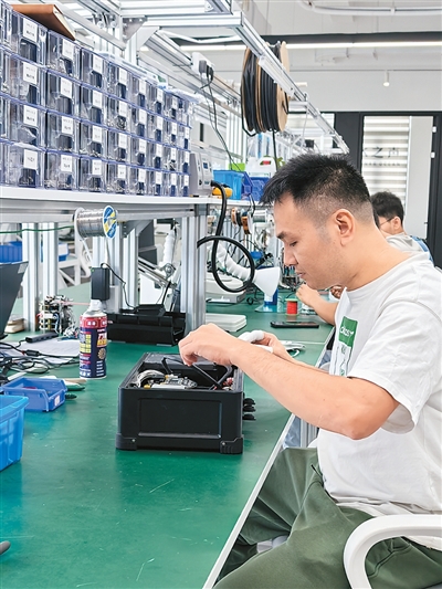 
北京大学人民医院李照医生黄牛预约代挂号电话深海科技，下水见真章