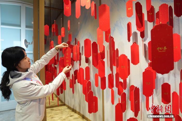 
广东省中医院黄牛代挂号电话票贩子号贩子网上预约挂号,住院检查加快,（米兰冬奥会）在米兰，看见多样中国