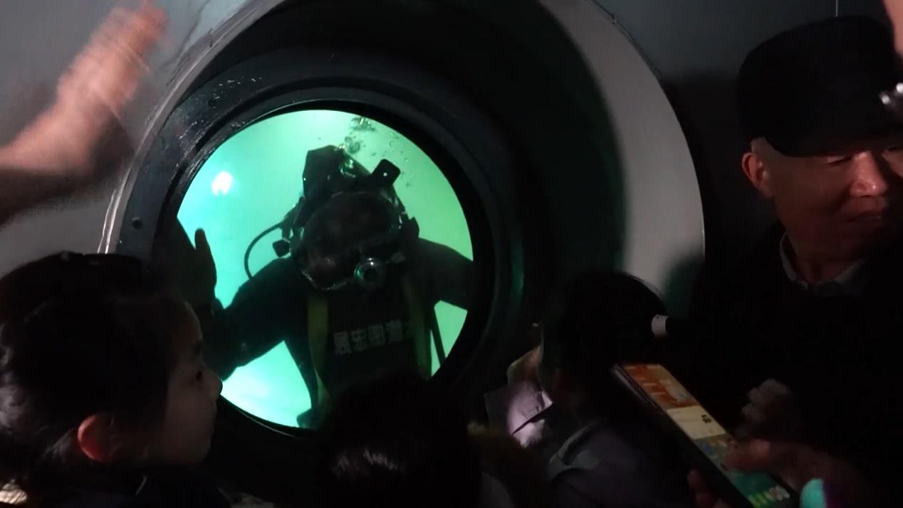 
南京市口腔医院黄牛代挂号电话票贩子号贩子网上预约挂号,住院检查加快,新春走基层丨95后潜水员与千年白鹤梁的水下之约