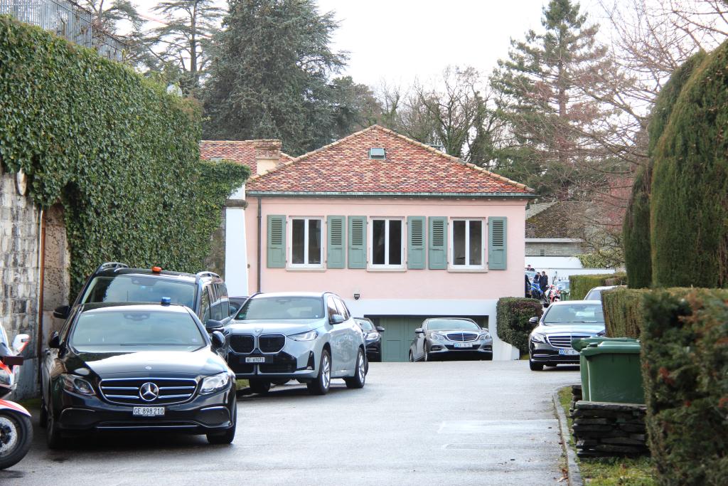 
北京大学人民医院黄牛代挂号电话票贩子号贩子网上预约挂号,住院检查加快,美伊第二轮谈判结束 双方各划“红线”博弈持续