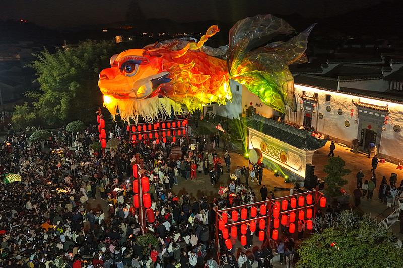 
浙江医院黄牛代挂号电话票贩子号贩子网上预约挂号,住院检查加快,视频丨春节假期哪些景点更热门？一组数据盘点