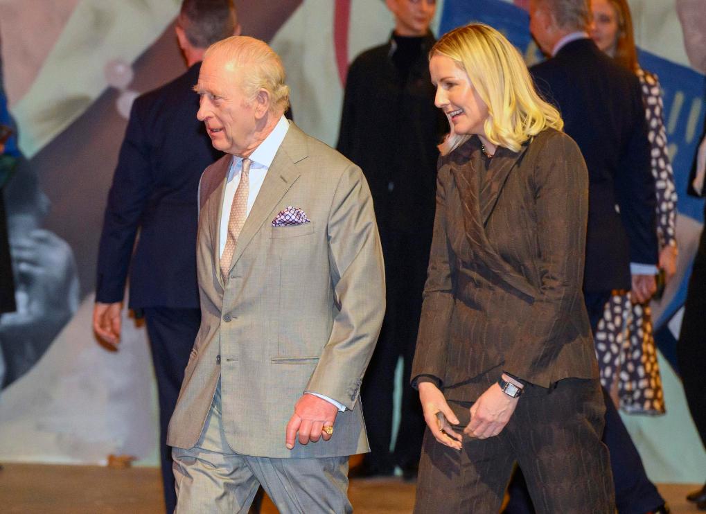 
北医六院黄牛代挂号电话票贩子号贩子网上预约挂号,住院检查加快,英媒：针对安德鲁调查持续 英王室经历危机时刻