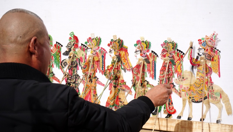 
北京中医院黄牛代挂号电话票贩子号贩子网上预约挂号,住院检查加快,年味里的中国 | 古韵皮影戏新春