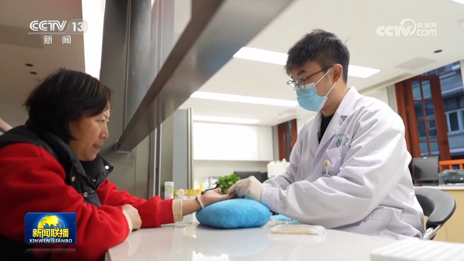 
北京大学肿瘤医院黄牛代挂号电话票贩子号贩子网上预约挂号,住院检查加快,【情满中国年】守护“一老一小” 办好民生实事