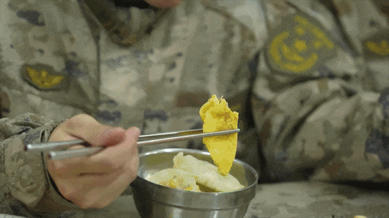 
北京中医药大学东直门医院黄牛代挂号电话票贩子号贩子网上预约挂号,住院检查加快,新春走基层｜小姨做的蛋饺！边防战士收到珍贵的新年礼物