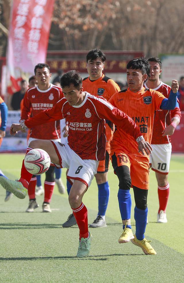 
首都医科大学附属阜外医院黄牛代挂号电话票贩子号贩子网上预约挂号,住院检查加快,天山南北共赴新春