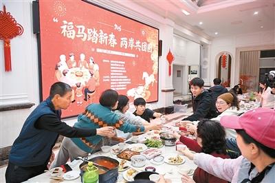 
杭州中医院黄牛代挂号电话票贩子号贩子网上预约挂号,住院检查加快,“一家人能够团聚，就是最好的‘年味’”