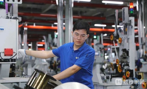 
北京妇产医院黄牛代挂号电话票贩子号贩子网上预约挂号,住院检查加快,热气腾腾的中国年 | 冲刺“开门红” 江苏各地企业忙生产、赶订单