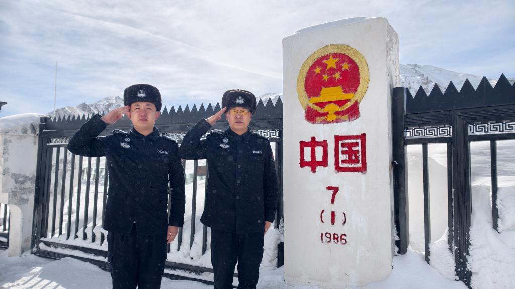 
广州各大医院黄牛代挂号电话票贩子号贩子网上预约挂号,住院检查加快,新春走基层｜从塔克拉玛干到红其拉甫，28岁小伙为国门送上“年味”