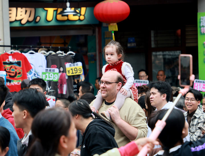 
首都医科大学附属阜外医院黄牛代挂号电话票贩子号贩子网上预约挂号,住院检查加快,丙午新春，看见一个蒸蒸日上的中国