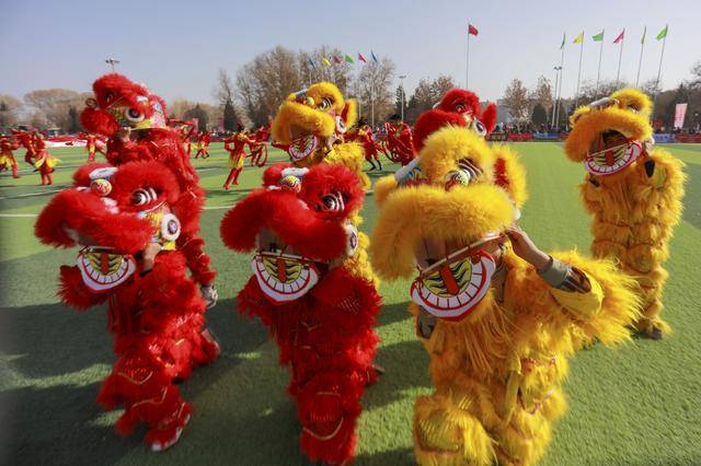 
首都医科大学附属阜外医院黄牛代挂号电话票贩子号贩子网上预约挂号,住院检查加快,天山南北共赴新春