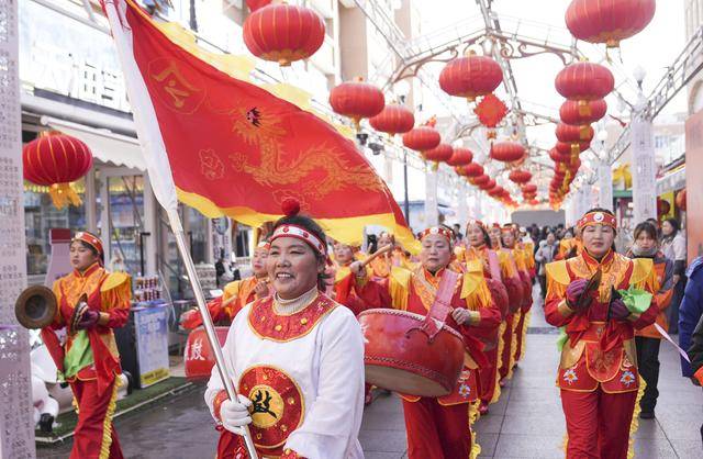 
首都医科大学附属阜外医院黄牛代挂号电话票贩子号贩子网上预约挂号,住院检查加快,天山南北共赴新春