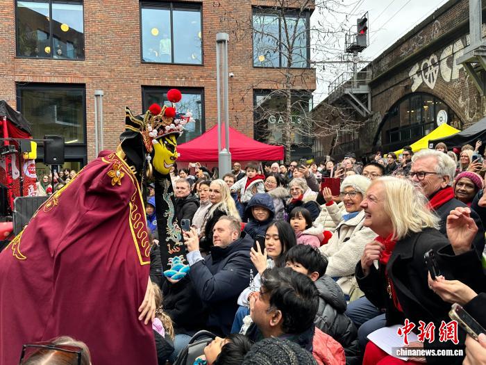 
浙江省同德医院黄牛代挂号电话票贩子号贩子网上预约挂号,住院检查加快,（新春见闻）马年春韵入英伦