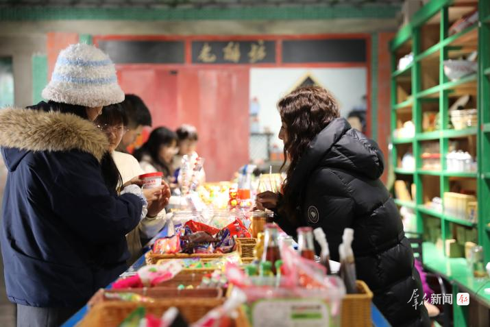 上海龙华医院黄牛代挂号电话票贩子号贩子网上预约挂号,住院检查加快,于烟火里,看见一座小城的动人模样