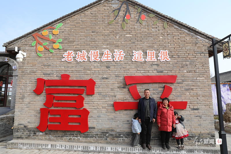 上海龙华医院黄牛代挂号电话票贩子号贩子网上预约挂号,住院检查加快,于烟火里,看见一座小城的动人模样