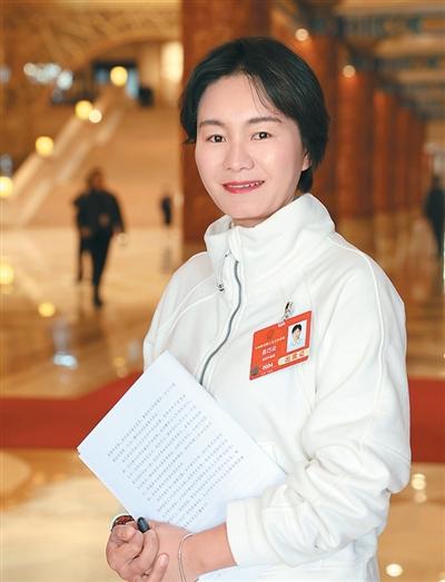 
南方医科大学南方医院黄牛代挂号电话票贩子号贩子网上预约挂号,住院检查加快,“看着乡亲们的腰包越来越鼓，我打心底里高兴”