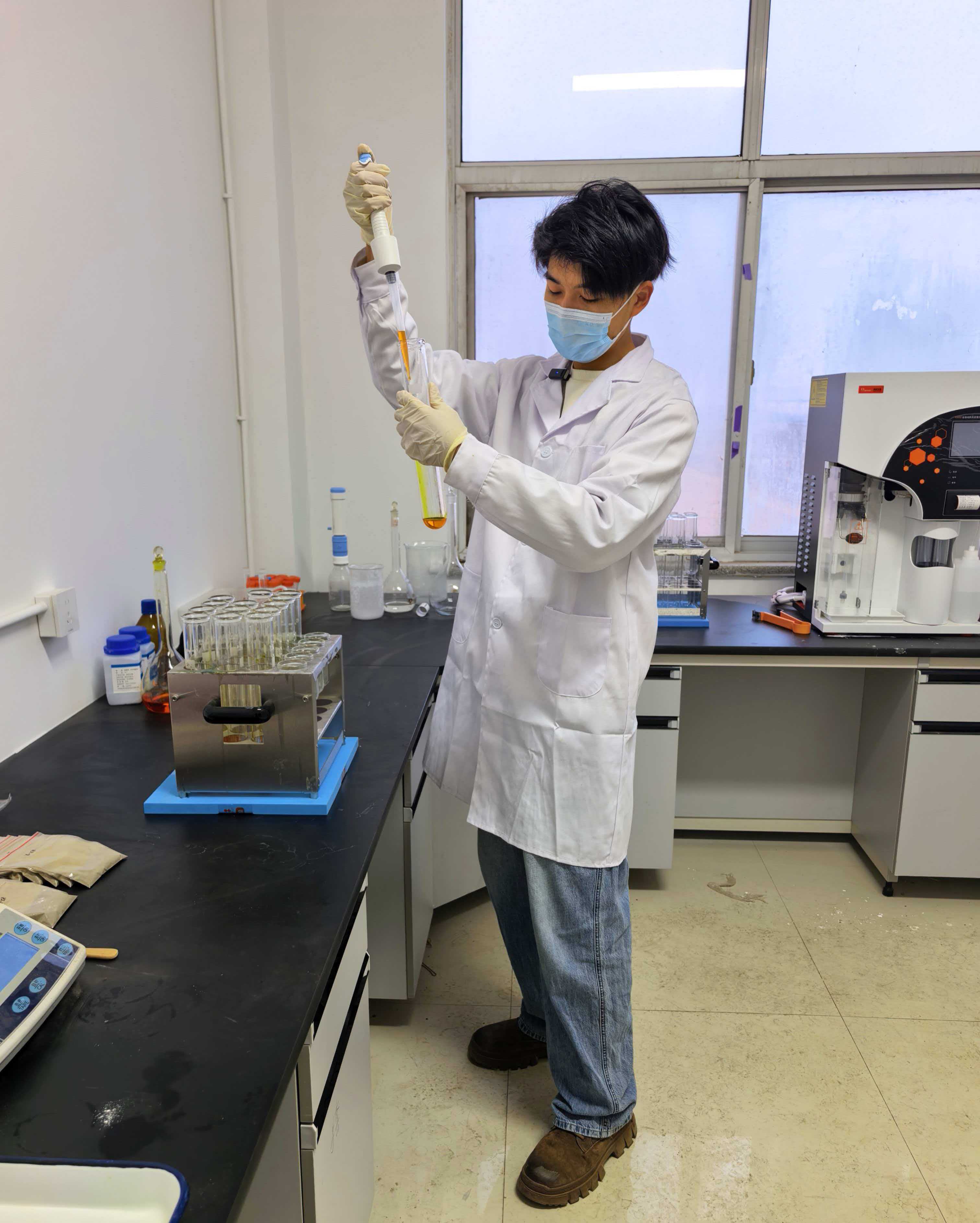 
首都医科大学附属北京妇产医院黄牛代挂号电话票贩子号贩子网上预约挂号,住院检查加快,2026新春走基层 | 盐碱地上崛起“绿色粮仓”