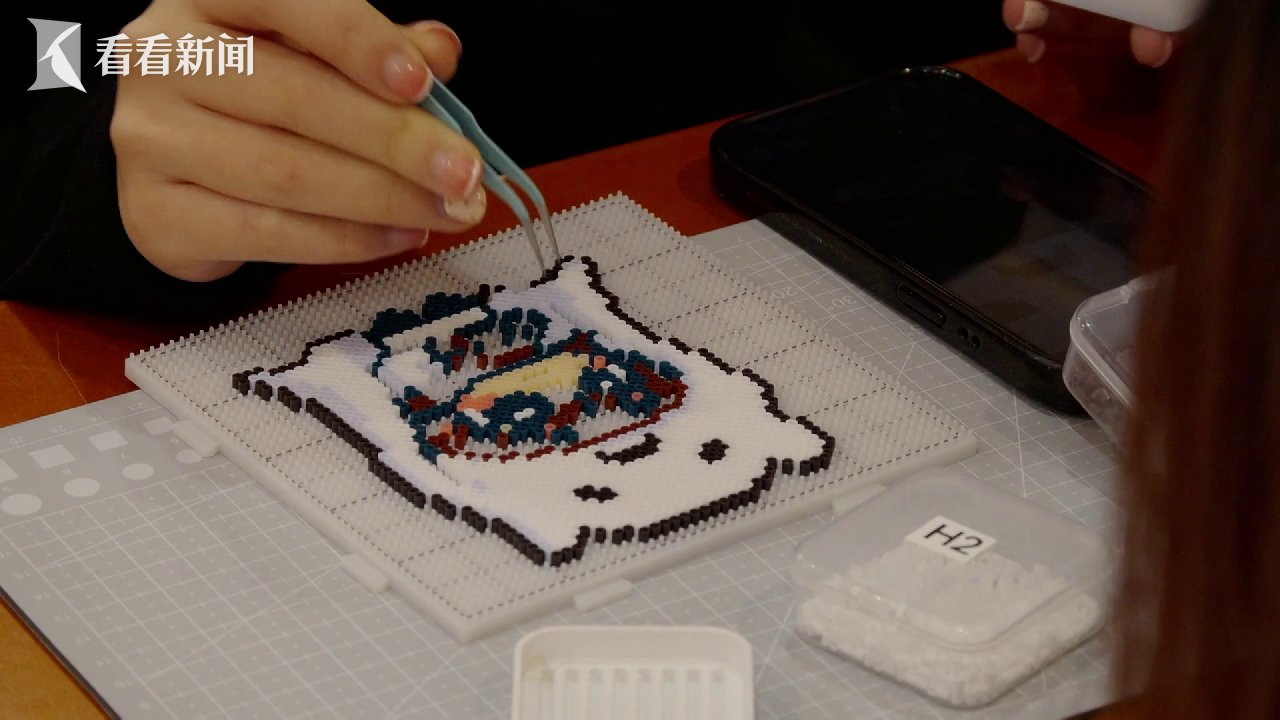 山东大学齐鲁医院黄牛代挂号电话票贩子号贩子网上预约挂号,住院检查加快,一颗豆子一根针 “指尖经济”成情绪消费新蓝海