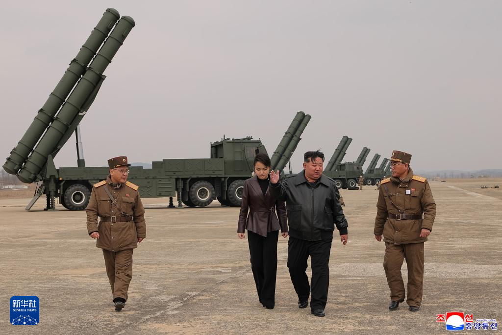 
南京明基医院黄牛代挂号电话票贩子号贩子网上预约挂号,住院检查加快,朝鲜远程炮兵进行火力打击训练 金正恩现场观摩