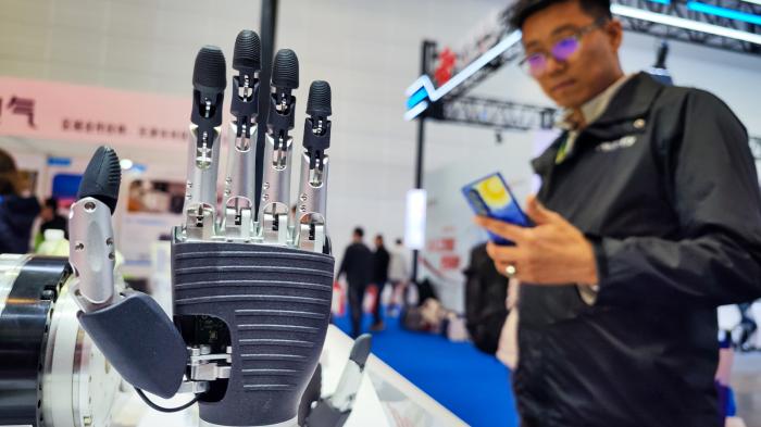 
北京阜外医院黄牛代挂号电话票贩子号贩子网上预约挂号,住院检查加快,两个“超常规”打开未来五年新机遇