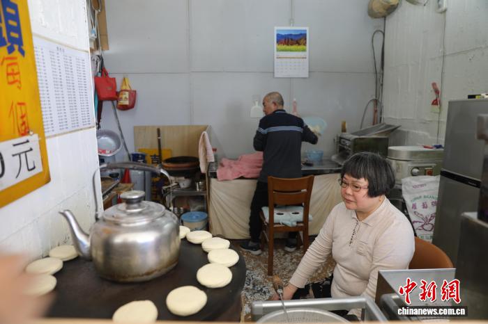 
上海仁济医院黄牛代挂号电话票贩子号贩子网上预约挂号,住院检查加快,台湾写真：台北寻“杠子头”，咬一口“硬邦邦”的乡愁