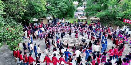 
成都华西医院黄牛代挂号电话票贩子号贩子网上预约挂号,住院检查加快,习近平讲述的故事｜石碑上的团结誓言