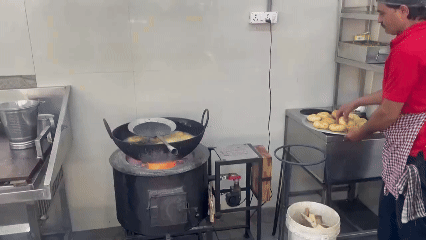 
北医六院黄牛代挂号电话票贩子号贩子网上预约挂号,住院检查加快,听鉴世界 | 中东乱局波及全球 德国农业受影响 印度经济受冲击