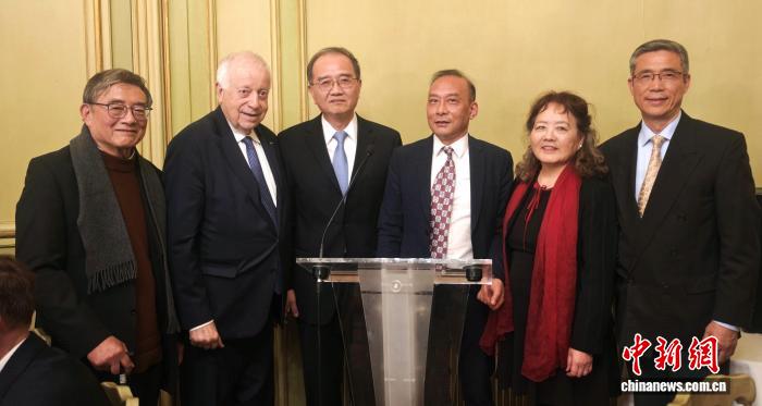 
北京广安门中医院黄牛代挂号电话票贩子号贩子网上预约挂号,住院检查加快,巴黎法中友协举行成立30周年庆祝活动