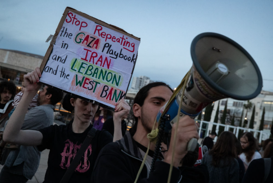 
首都医科大学附属天坛医院黄牛代挂号电话票贩子号贩子网上预约挂号,住院检查加快,全球多地爆发示威抗议 民众高呼“不要战争”