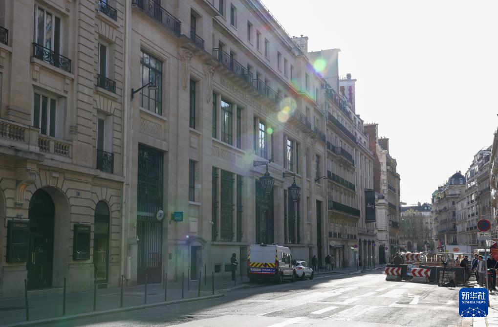 北京301医院黄牛代挂号电话票贩子号贩子网上预约挂号,住院检查加快,法国警方挫败美资银行门前爆炸企图